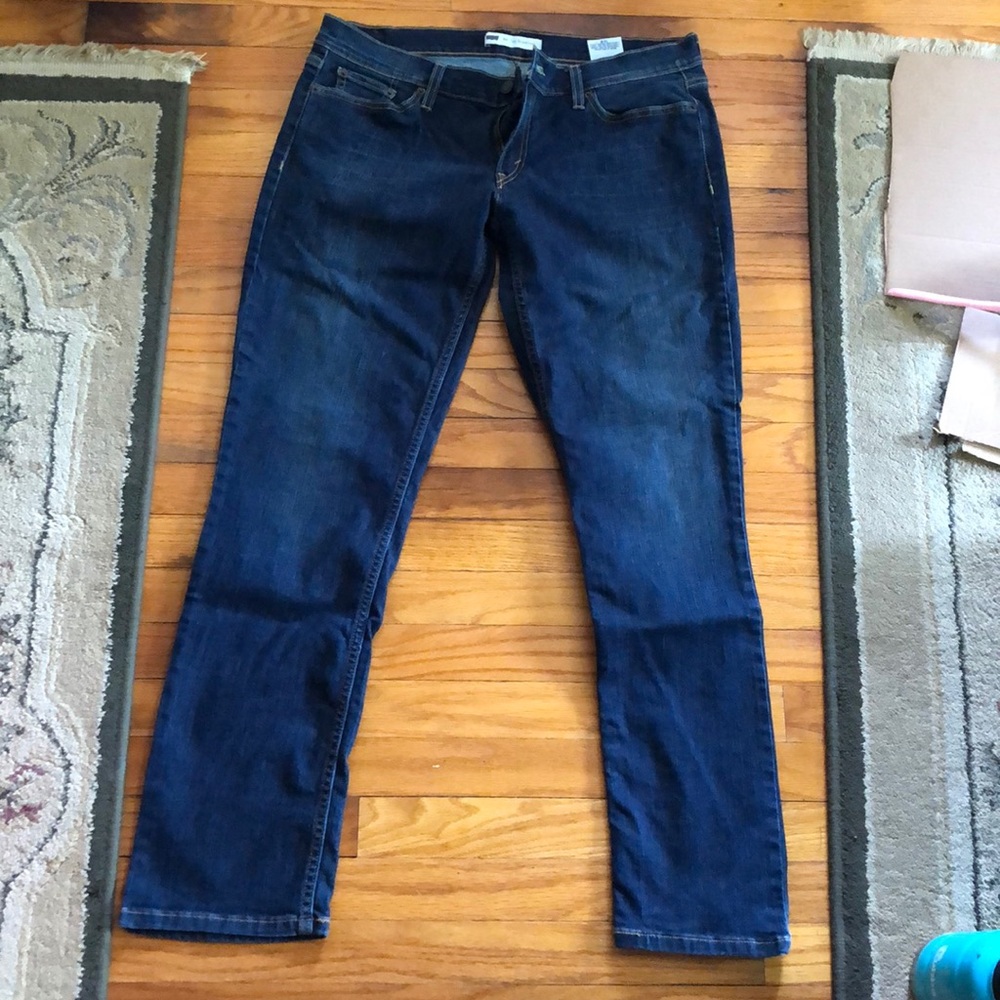 Too Superflow Levi Jeans